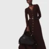 Abito midi in maglia con bottoni