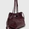 Borsa tote M in pelle craquelé