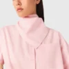 Camicia con sciarpa rimovibile Camicia con sciarpa rimovibile