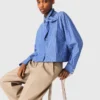 Camicia con strass e cravatta rimovibile Camicia con strass e cravatta rimovibile
