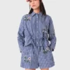 Camicia corta a righe ricamata Camicia corta a righe ricamata