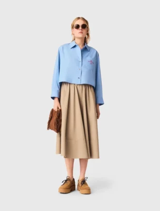 Camicia ricamata con plissettatura sul retro