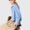 Camicia ricamata con plissettatura sul retro Camicia ricamata con plissettatura sul retro