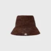 Cappello a secchiello in rafia naturale colorata