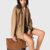 Cappotto in lana con cappuccio rimovibile