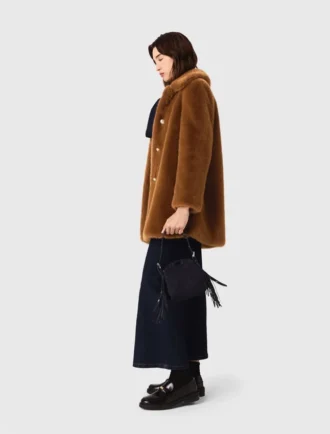 Cappotto in pelliccia sintetica di media lunghezza