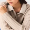 Cardigan con collo di perle rimovibile