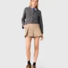 Cardigan con cravatta rimovibile Cardigan con cravatta rimovibile