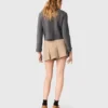 Cardigan con cravatta rimovibile Cardigan con cravatta rimovibile