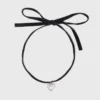 Collana a cuore con cordoncino in velluto