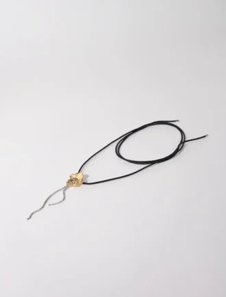 Collana con fiori
