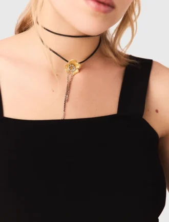 Collana con fiori