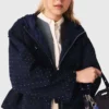 Giacca a vento con cappuccio e strass Giacca a vento con cappuccio e strass