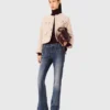 Giacca corta in tweed bouclé Giacca corta in tweed bouclé