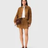 Giacca in pelle scamosciata Giacca in pelle scamosciata