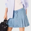 Gonna corta in denim a pieghe con strass Gonna corta in denim a pieghe con strass