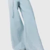 Jeans a gamba larga con strass Jeans a gamba larga con strass