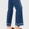 Jeans bootcut con perline Jeans bootcut con perline