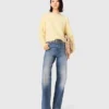 Jeans con cintura a maglie