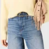 Jeans con cintura a maglie