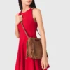 M Bag in pelle martellata