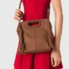 M Bag in pelle martellata