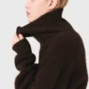 Maglione a collo alto in misto yak