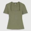 Maglione a collo quadrato a costine