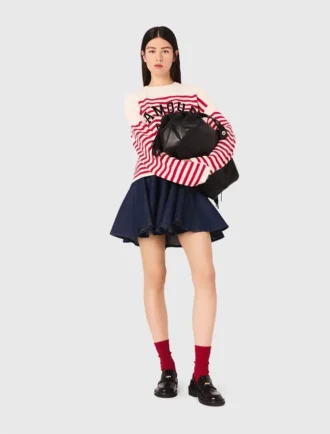 Maglione a righe in maglia a costine