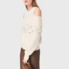 Maglione con spalle scoperte Maglione con spalle scoperte