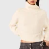Maglione in cashmere a collo alto Maglione in cashmere a collo alto