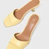 Mules in pelle