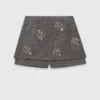 Pantaloncini con ricami floreali Pantaloncini con ricami floreali