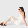 Pantaloni all’uncinetto con specchietti