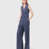 Pantaloni da completo con pieghe e strass Pantaloni da completo con pieghe e strass