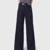 Pantaloni da completo con pinces Pantaloni da completo con pinces