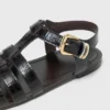 Sandali in pelle con cinturini multipli Sandali in pelle con cinturini multipli