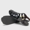 Sandali in pelle con cinturini multipli Sandali in pelle con cinturini multipli