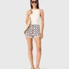 Shorts all’uncinetto con motivo floreale Shorts all’uncinetto con motivo floreale