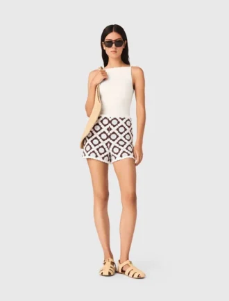 Shorts all’uncinetto con motivo floreale Shorts all’uncinetto con motivo floreale