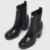 Stivaletto Chelsea in pelle con tacco Stivaletto Chelsea in pelle con tacco