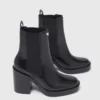Stivaletto Chelsea in pelle con tacco Stivaletto Chelsea in pelle con tacco