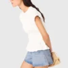 T-shirt aderente a pieghe T-shirt aderente a pieghe