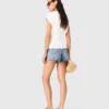 T-shirt aderente a pieghe T-shirt aderente a pieghe
