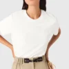 T-shirt con piccolo logo ricamato