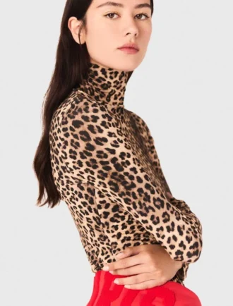 T-shirt con stampa leopardata T-shirt con stampa leopardata