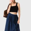 Top corto in maglia con spalline