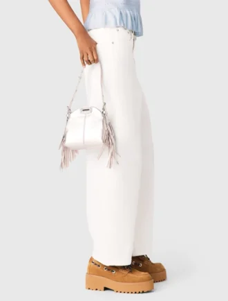 Top in maglia con volant