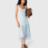 Vestito all’uncinetto con fodera rimovibile