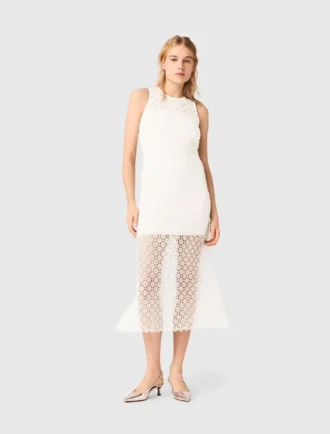 Vestito lungo all’uncinetto con strass